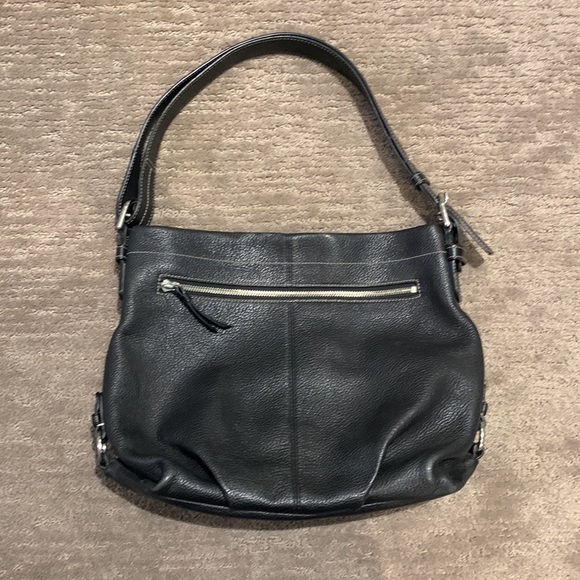Coach black pebbled leather shoulder bag - Picture 2 of 10